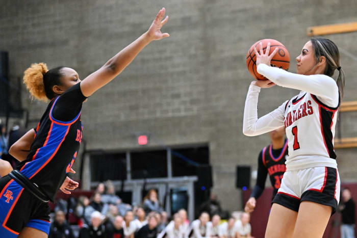a Clackamas Benson girls basketball Oregon POA Holiday Classic December 29 2023 Leon Neuschwander 3